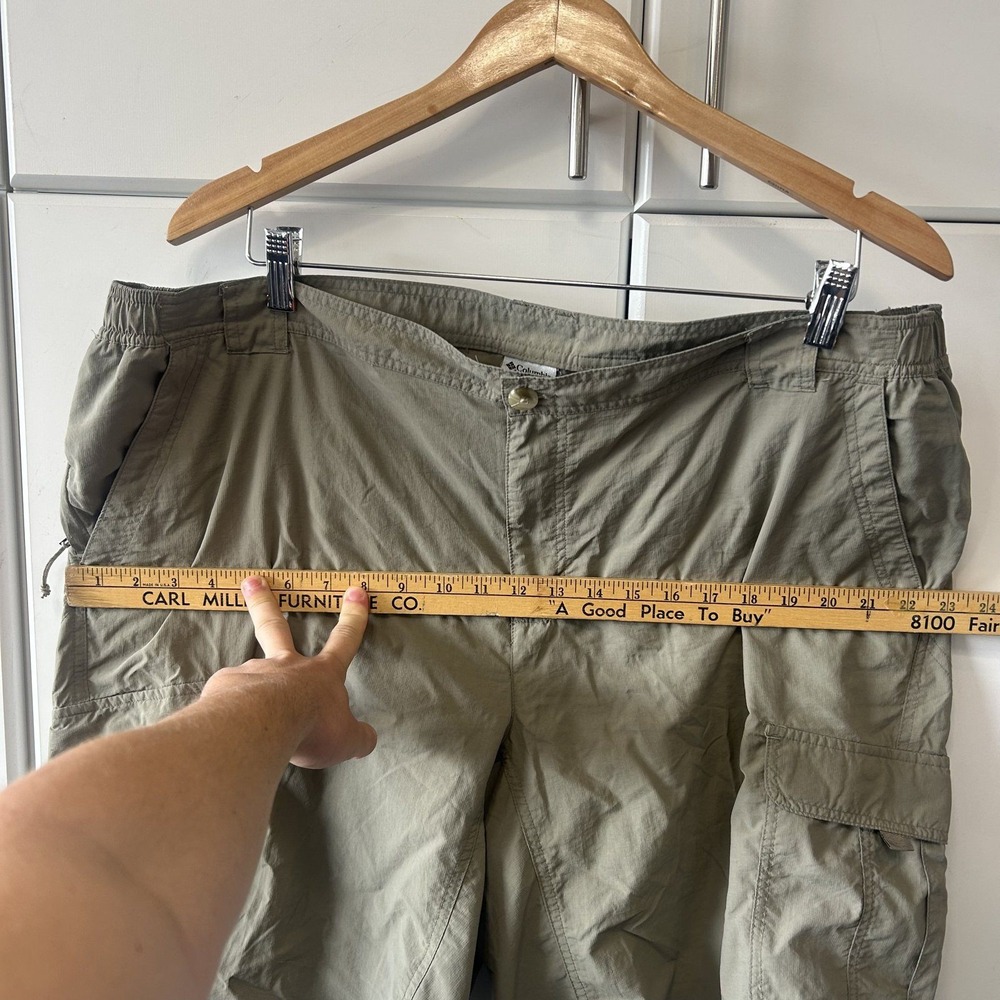 Columbia Titanium Mens XXL Hiking Shorts Sage Green Nylon Ripstop TM4144 - Picture 5 of 8